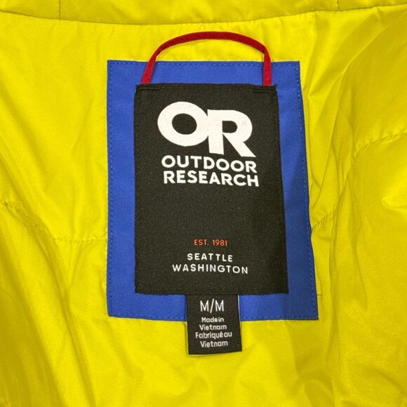 Outdoor Research Snowboarding Jacket size medium - Picture 6 of 9